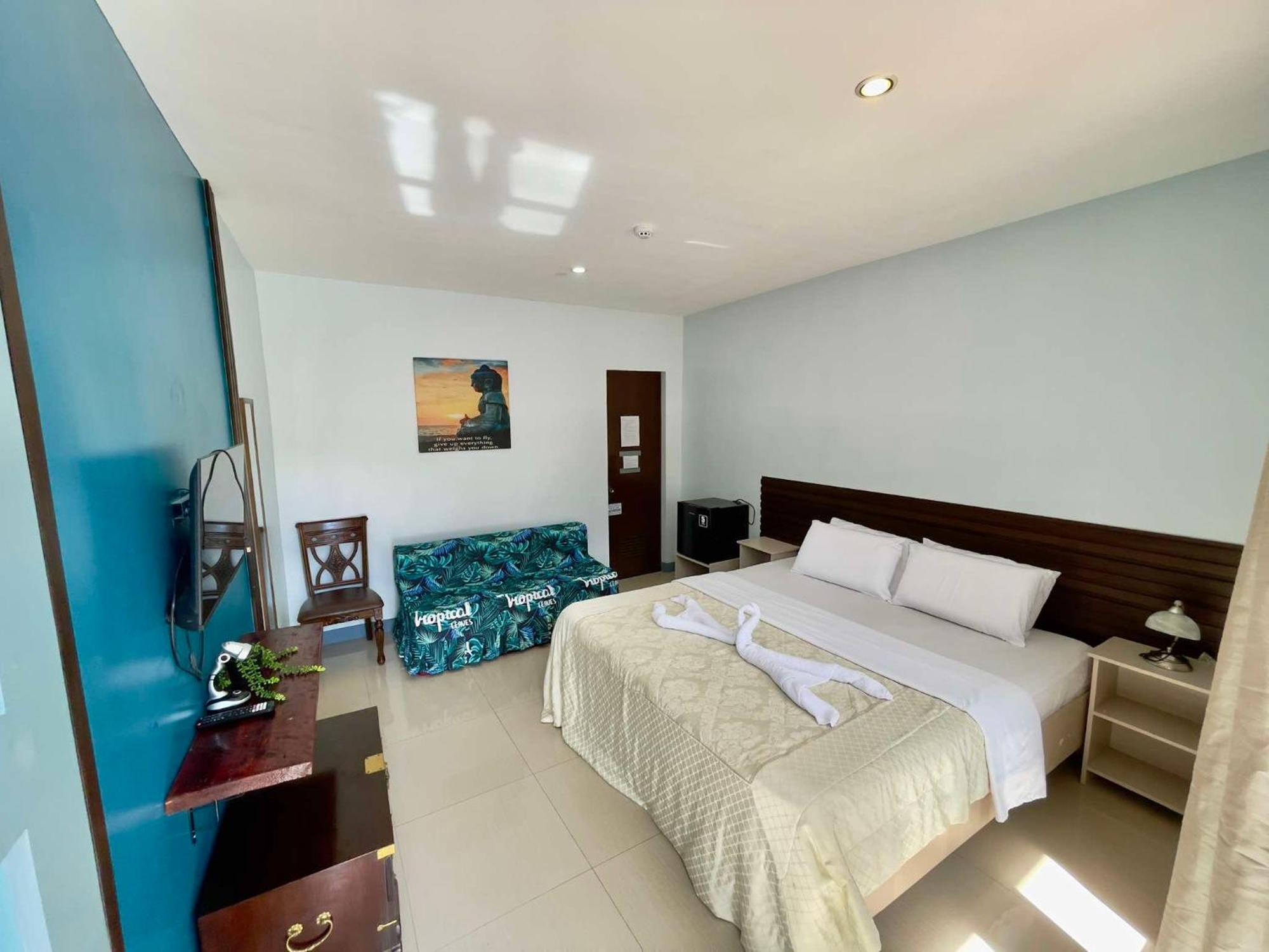 Little Rock Cebu Hotel Lapu-Lapu City Kültér fotó