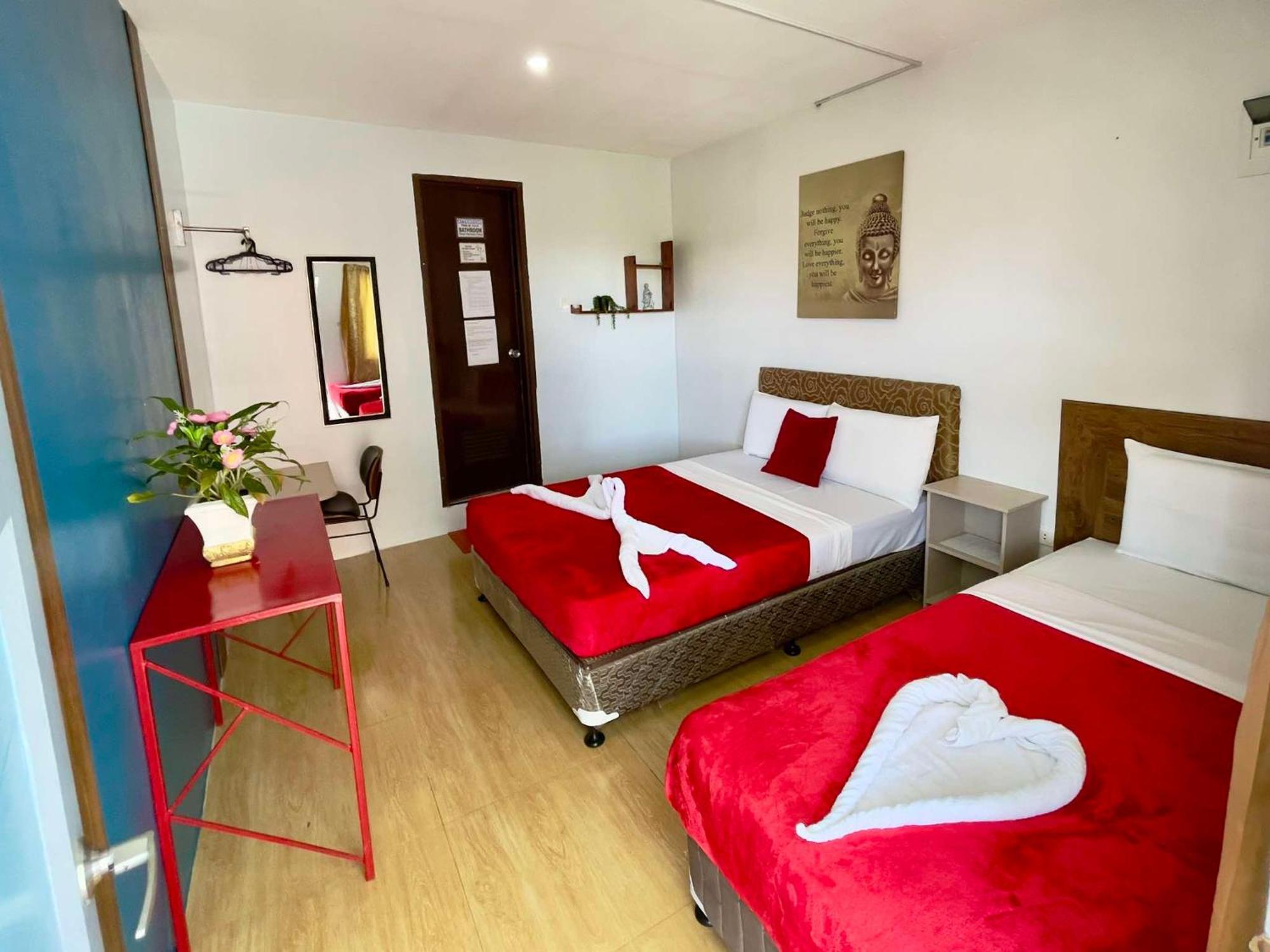 Little Rock Cebu Hotel Lapu-Lapu City Kültér fotó