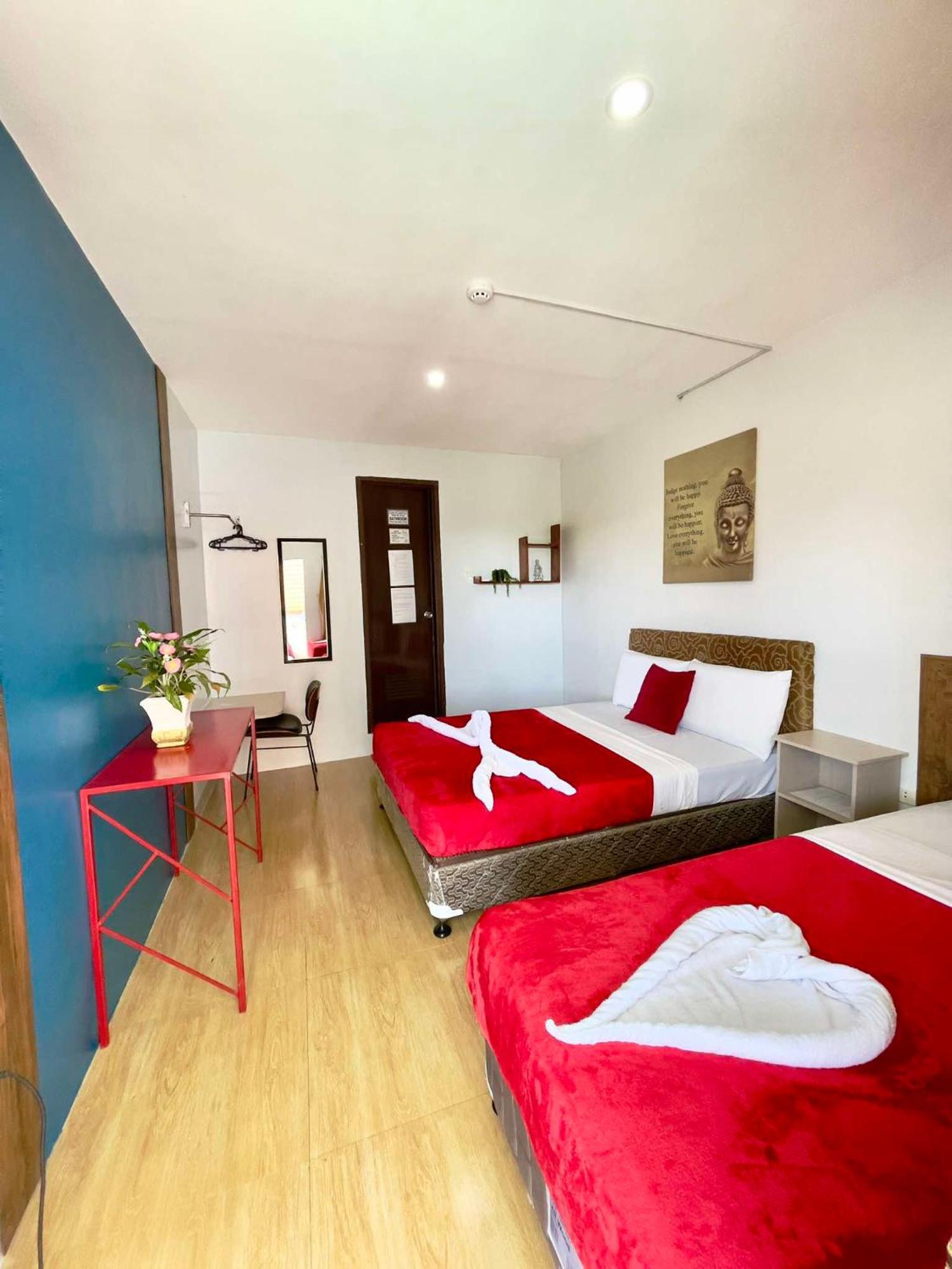 Little Rock Cebu Hotel Lapu-Lapu City Kültér fotó